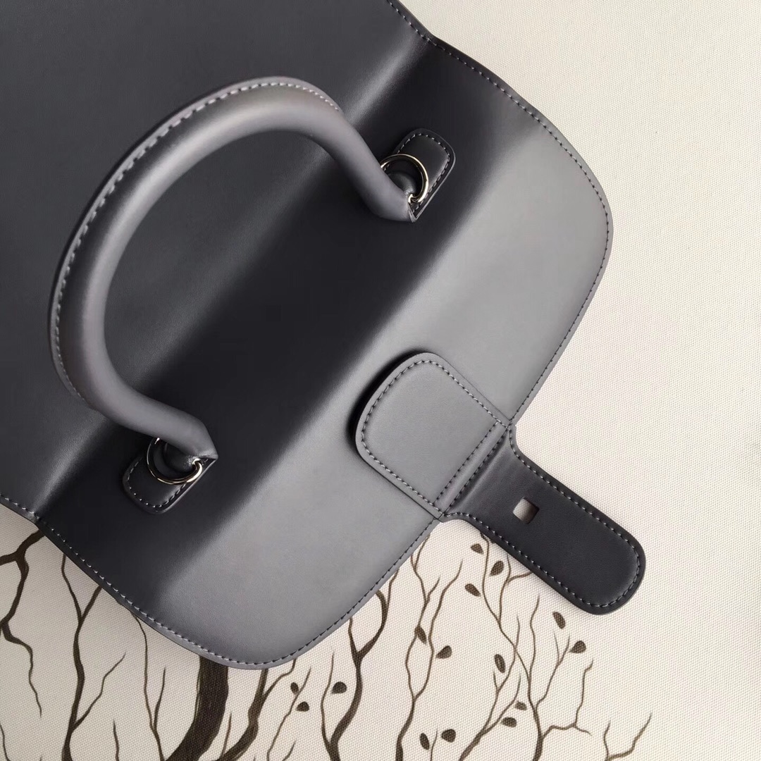 델보 브리앙 박스 GM 백 무광 블랙